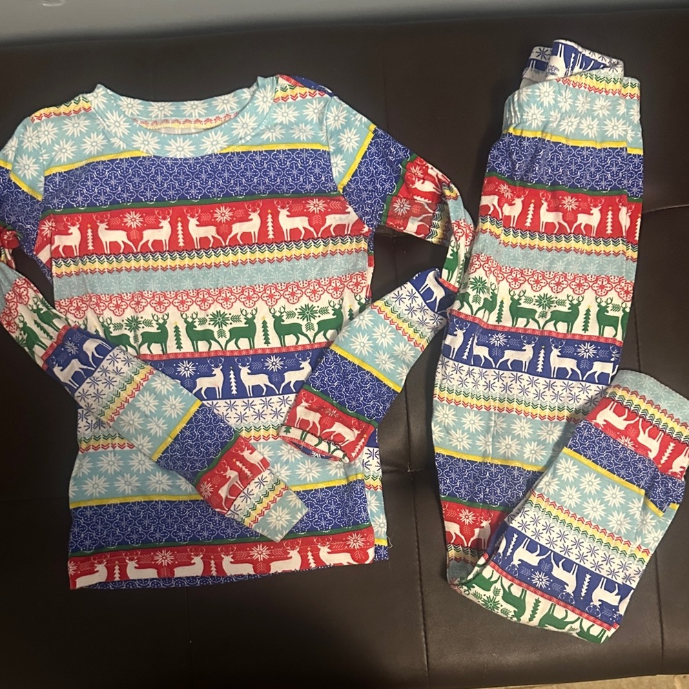 The Children's Place Colorful Holiday Pajama Set